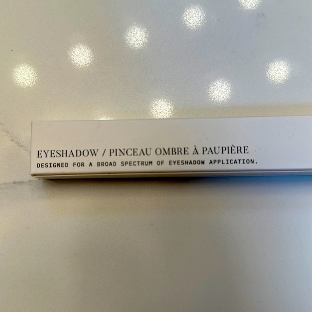 Seint Double ended Eyeshadow brush